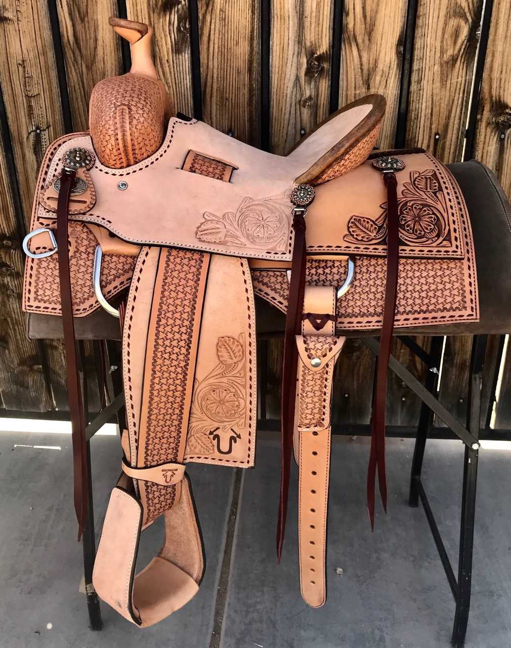 Team Roping Saddle UBTR-035