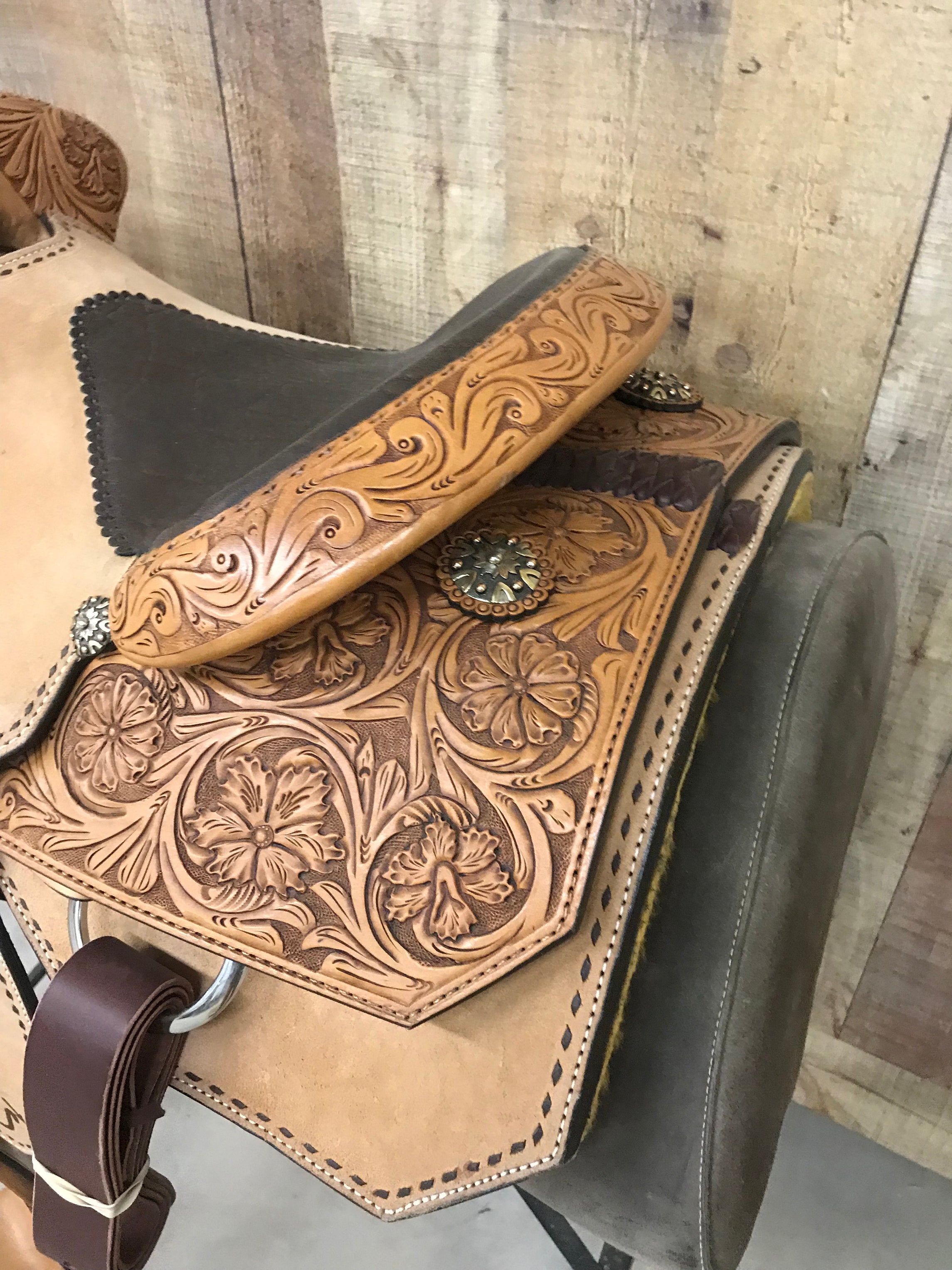 Calf Roping/Breakaway Saddle UBCR-1040