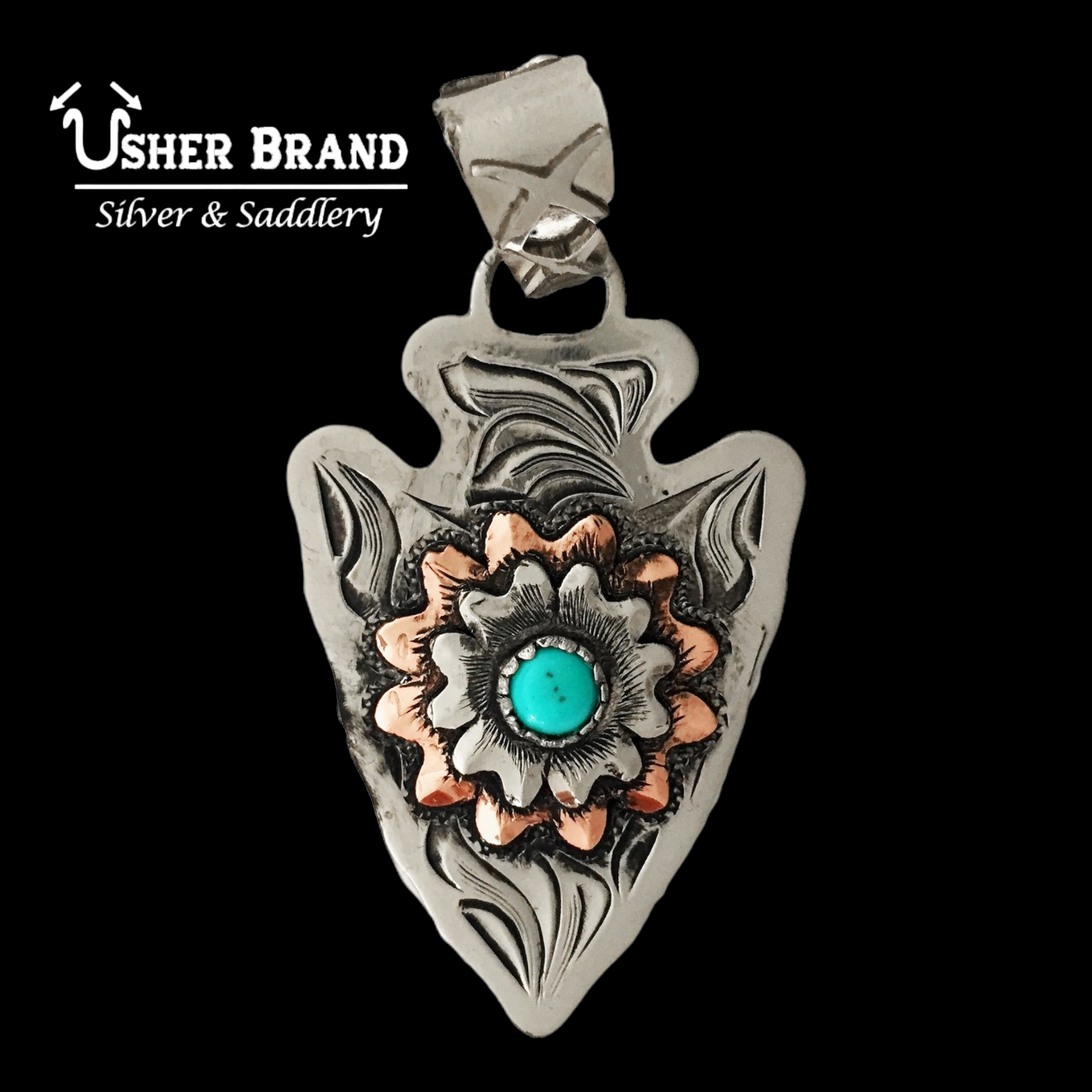 Nazlini Arrow Pendant